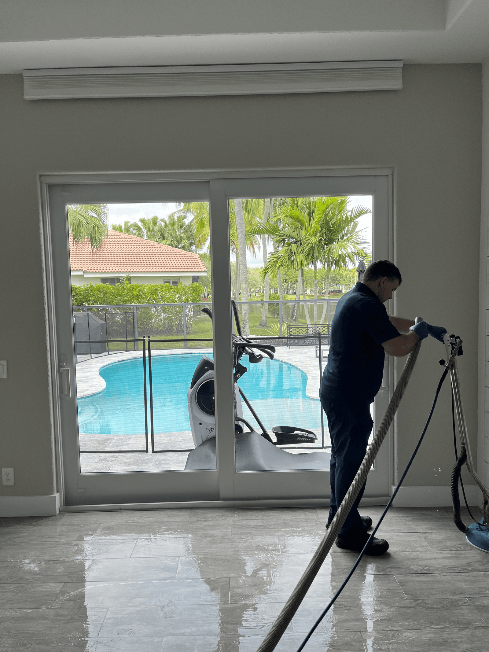 steam cleaning tile and grout