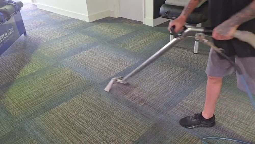 Carpet cleaning equipment for Bonaventure homes and businesses