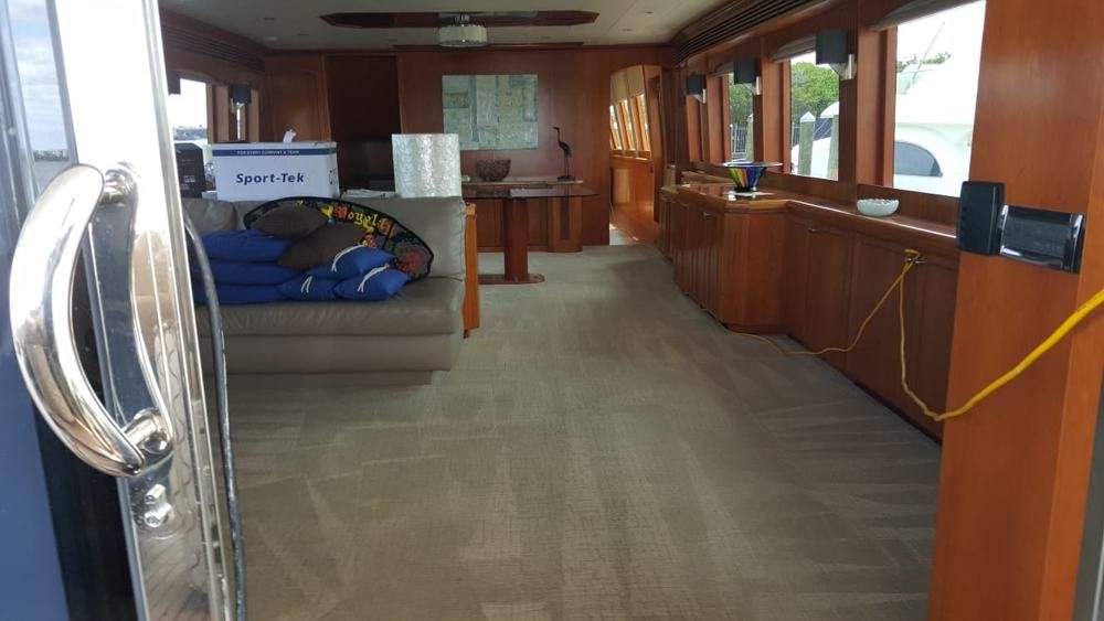 Clean yacht salon carpet after cleaning
